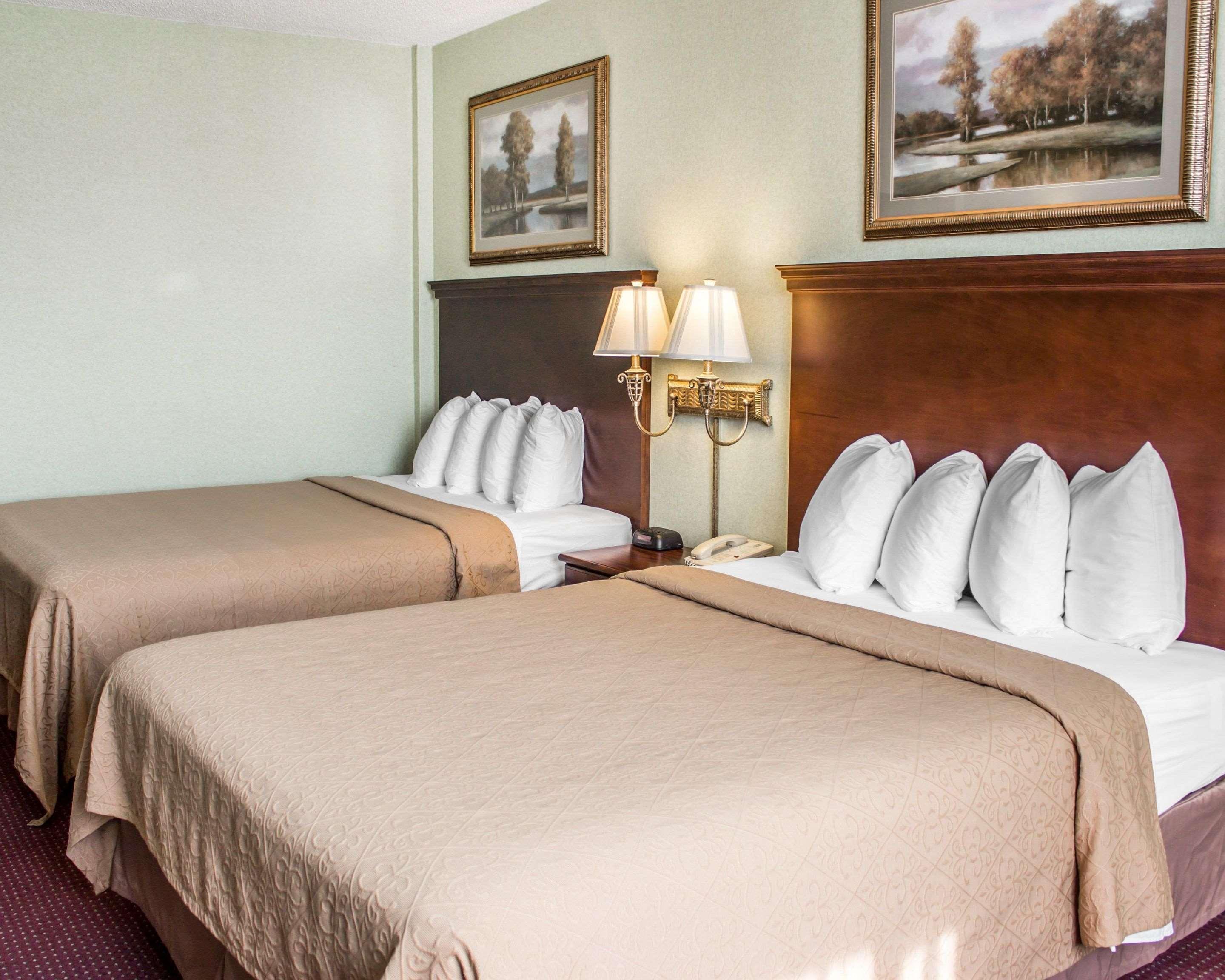Quality Inn & Conference Center Franklin Buitenkant foto